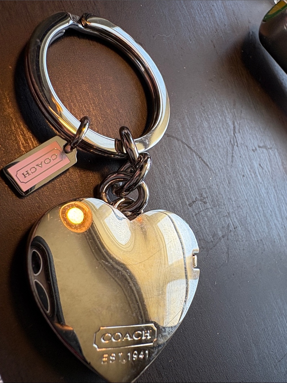COACH Locket Pink & Cream Signature Heart Keyring - Picture 4 of 4